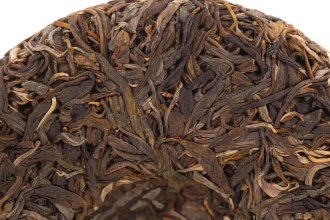 Pressed Raw Pu-erh Tea - Шэн пуэр 2021 г. «Богатство чайного мира - проникающий в суть» 200 г, 