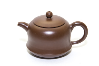 Чайник глиняный «Тёмный глянец» 235 мл.. Price: ₽1,040 rub.