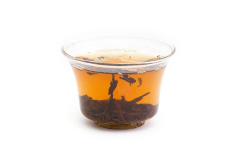 Red tea Zhenshan xiaozhong (Lapsang souchong)