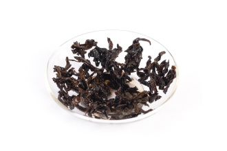 Northern Fujian Oolong from Wuyi, Yan Cha Zhougui 2 nong xiang (Heavy Roasted Cinnamon)