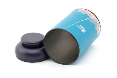 Gift box with loose tea jars "Tea Party by the Sea". Price: ₽5,420 rub.