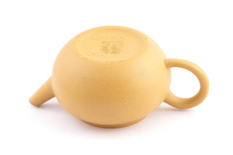 Чайник глиняный «Плач осенних цикад». Price: ₽1,770 rub.