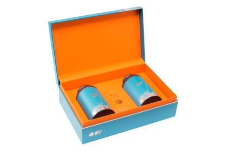 Gift box with loose tea jars "Tea Party by the Sea". Price: ₽5,420 rub.