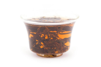 Red tea Shaikhun Khuncha from the Pu'er region