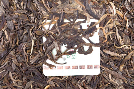 Pressed Raw Pu-erh Tea - Sheng pu-erh 2018 "Wuliangshan" brand "Kaishunhao" 357 g, 
