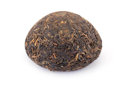Pressed Raw Pu-erh Tea - Sheng pu-erh 2006 "Premium grade" of the "Pine and Crane" brand from the "Xiaguan" plant, 100 g, 