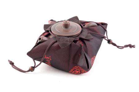 Teapot from Qinzhou, Guangxi "Lonely Flute", 230 ml.. Price: ₽11,400 rub.