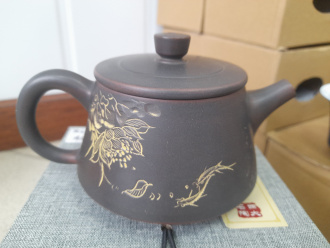 Глиняный чайник из Циньчжоу, Гуанси "Церемония". Price: ₽10,370 rub.