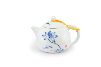 Чайник фарфоровый «Лотос», 325 мл.. Price: ₽1,440 rub.