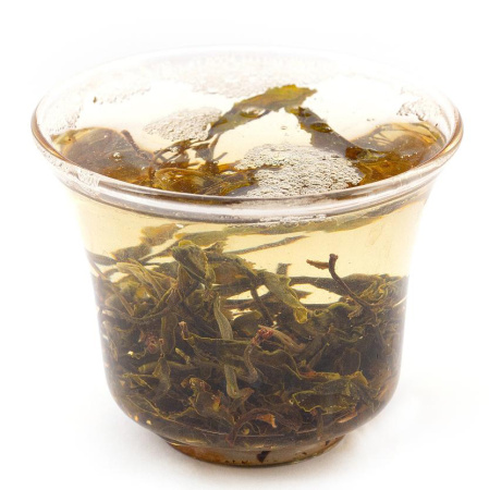 Loose Leaf Pu-erh Tea - Sheng Puer 2022 Daxueshan da shu (from the big trees of Daxueshan), 