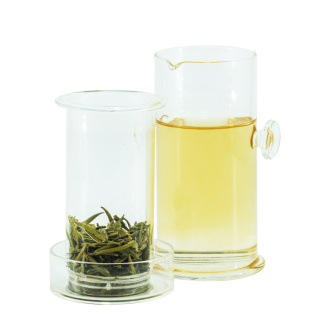 Glass flask with round ears, 200 ml.. Цена: ₽1,100 руб.