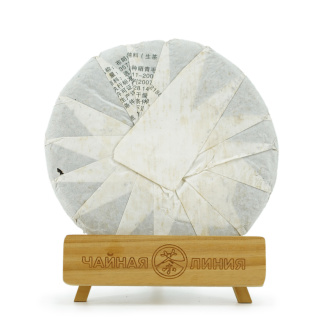 Pressed Raw Pu-erh Tea - Шэн пуэр 2012 г. "Гора Булан" марки "Кайшуньхао", 357 г, 