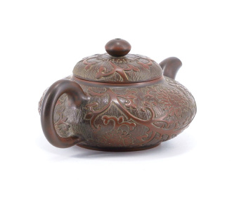 Глиняный чайник из Циньчжоу, Гуанси "Лиловые лотосы", 170 мл. Price: ₽20,580 rub.