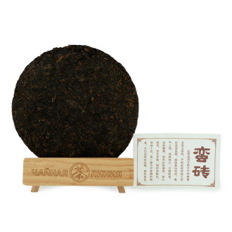 Pressed Rip Pu-erh Tea - Shu Puer 2014 “Manzhuan Gushu” from Chashuwan plant 357 g, 