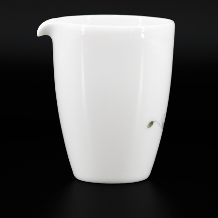 Hand-painted porcelain chahai "Flower Garden" 220ml. Price: ₽10,840 rub.