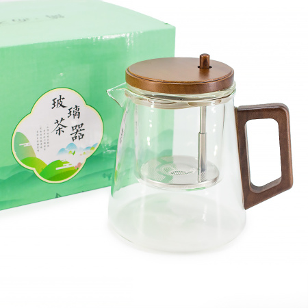 Teapot with a drain system and a glass flask, 650 ml. Price: ₽4,610 rub.