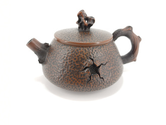 Глиняный чайник из Циньчжоу, Гуанси "Напролом". Price: ₽19,140 rub.
