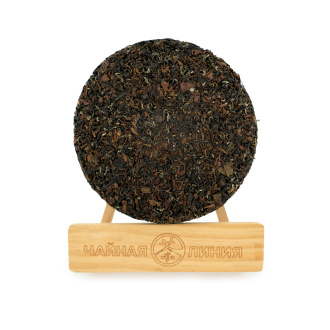 Taiwanese Oolong Tea (Formosa) - Dongfang meizhen GABA (Oriental Beauty GABA) pancake 200 gr, Dong Fang Mei Ren, Dong Fang Mei Ren