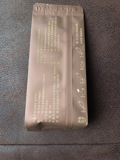 Loose Leaf Pu-erh Tea - Shu pu-erh "Fuyan cha" brand "Mr. Eighteen" (Mr. Eighteen) raw materials from the early 2000s, 10 g packaging, 