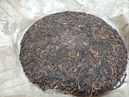 Pressed Raw Pu-erh Tea - Шэн пуэр 2003 года "Зелёная марка" CNNP 357 г, 