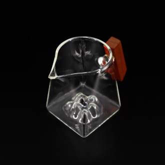 Chahai with a wooden handle "Guyot" 340 ml. Price: ₽1,760 rub.