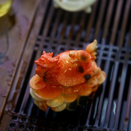 Чайная игрушка меняющая цвет "Тыквенный дракончик". Price: ₽2,370 rub.