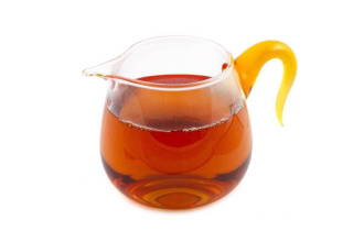 Glass chahai with a yellow handle, 480 ml. Price: ₽1,920 rub.