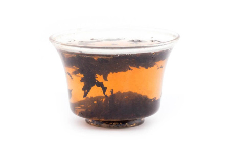 Pressed Rip Pu-erh Tea - Shu Pu-erh 2020 "Red Thread of the Yiwu Mountains" from the Chashuwan factory, 357 g, 