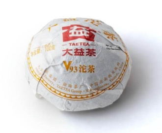 Pressed Rip Pu-erh Tea - Shu Puer 2019 "V93" brand "Dai" plant "Menghai" 100 g, 