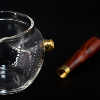 Glass "Bottle" tea. Price: ₽2,730 rub.