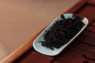 Red tea Da Ye Hong Yu (Large Leaf Ruby) Taicha 18 Hongyu Hong Cha