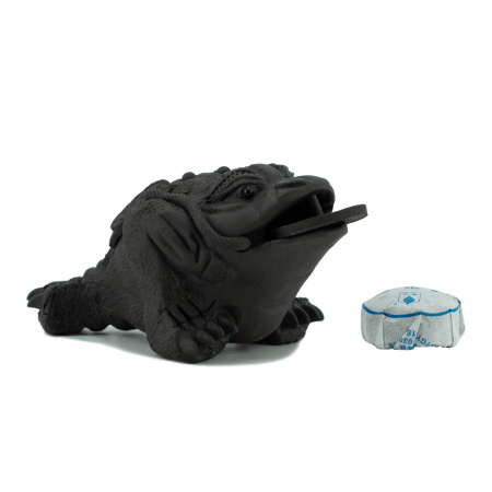 Tea toy "Three-legged toad of wealth, clay". Price: ₽1,570 rub.