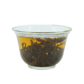 Red tea Фэнцин ешэн хунча