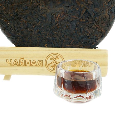 Pressed Rip Pu-erh Tea - Shu Pu'er 2009 "Bingdao gu shu" raw materials "Daxueshan", 357 g, 