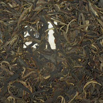 Pressed Raw Pu-erh Tea - Шэн пуэр 2019 г. "Высокогорный цветок" завода "Тулинь" 357 г, 