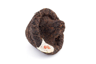 Pressed Raw Pu-erh Tea - Шэн пуэр 2004 г. марки "Священное пламя" завода "Сягуань" гриб 250 г, 