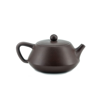 Teapot from Yixing, Jiangsu "New Girl". Price: ₽6,130 rub.