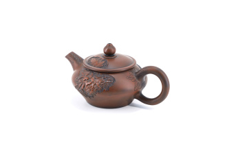 Глиняный чайник "Лиственные узоры", 125 мл.. Price: ₽19,590 rub.