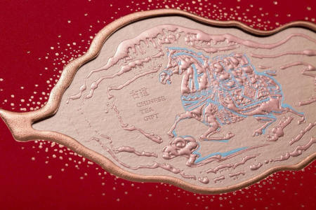 Gift packaging for the "Pressed Red Tea" pancake. Price: ₽3,490 rub.