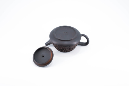 Yunnan Painting Clay Teapot, 300 ml. Price: ₽17,210 rub.