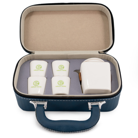 Походный сервиз с кейсом на 4 персоны "Чайная Линия". Price: ₽6,450 rub.