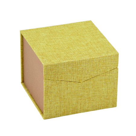 Jianshui Yunnan Dragon and Phoenix Clay Teapot, 250ml. Price: ₽53,240 rub.