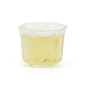 Buy, white tea Ya bao gushu ye sheng cha (Tea buds from ancient wild trees)